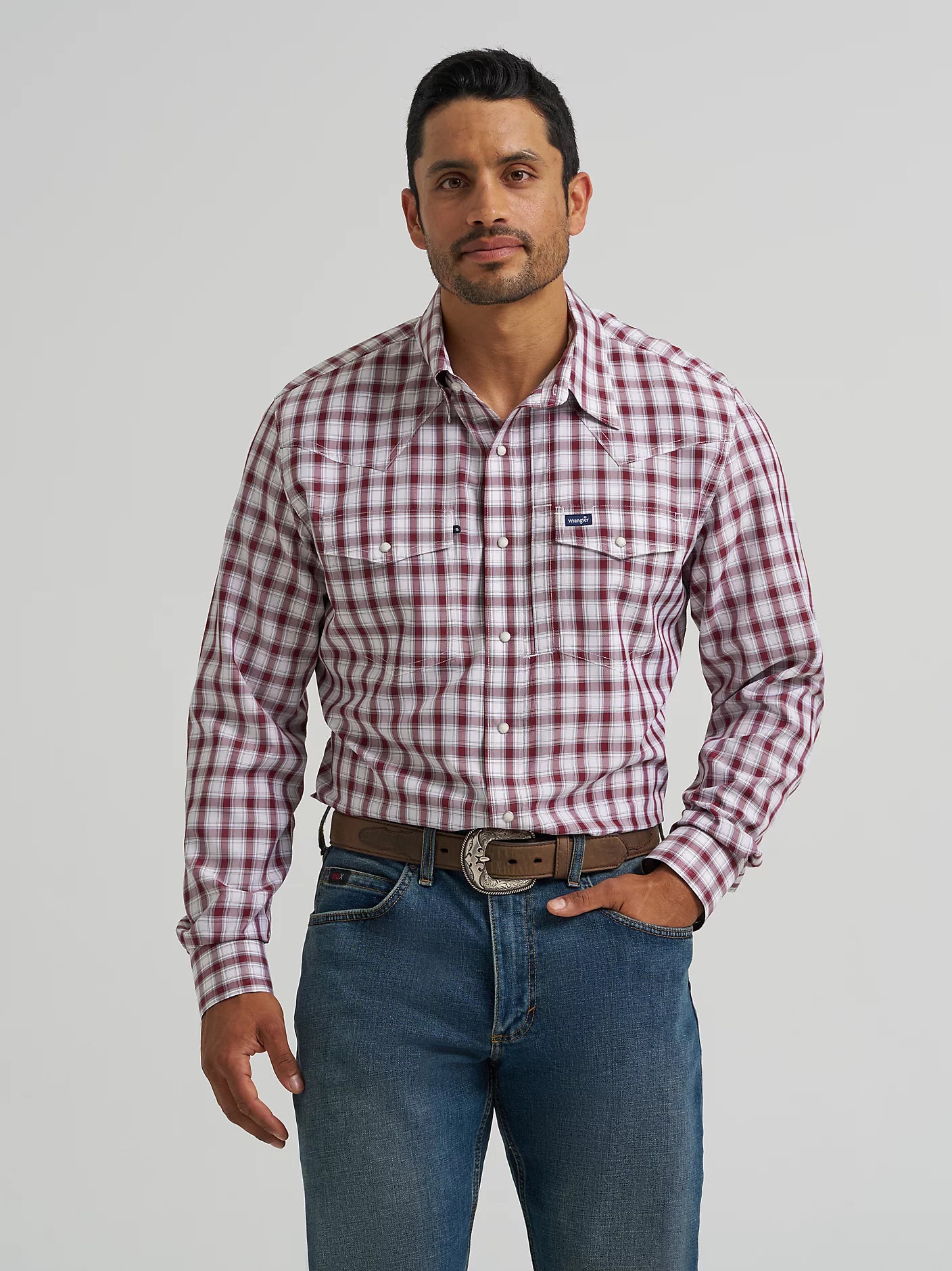 112368290 Wrangler Performance Long Sleeve Shirt