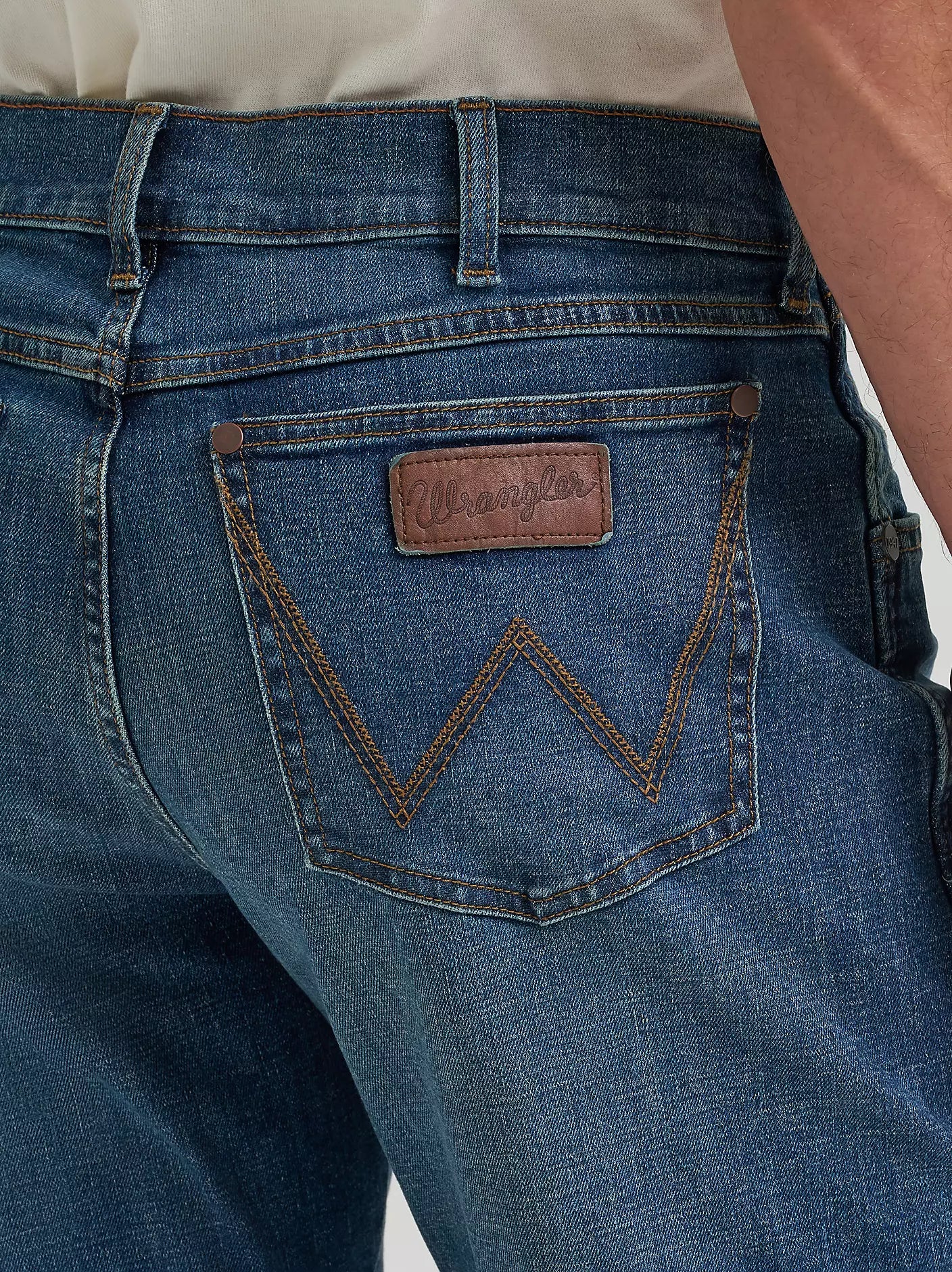 112374812 WRT20 Men's Wrangler Retro® Relaxed Fit Bootcut Jean - Adkins