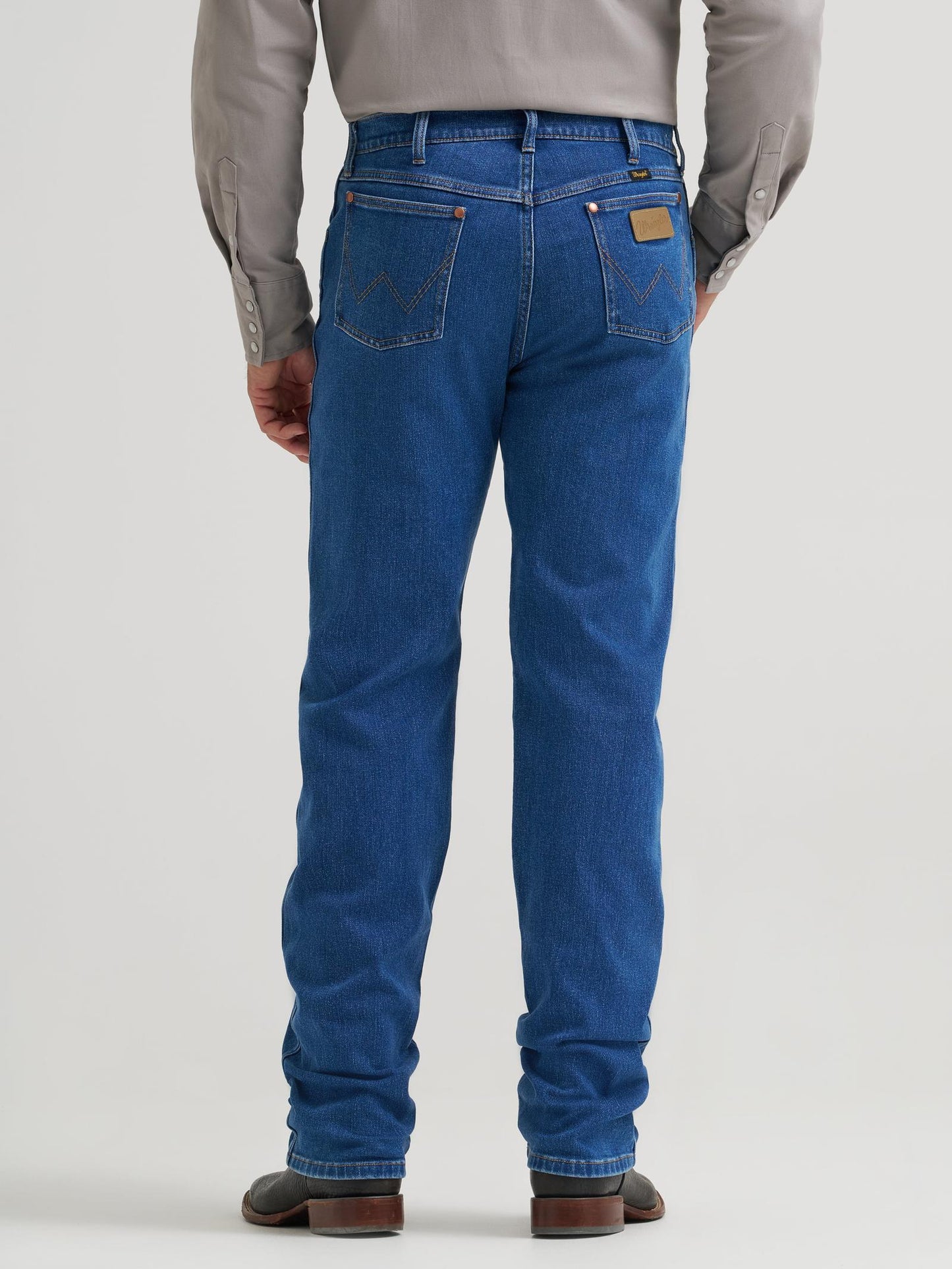 112381865 13MWZ Wrangler TOUGHLITE Jean