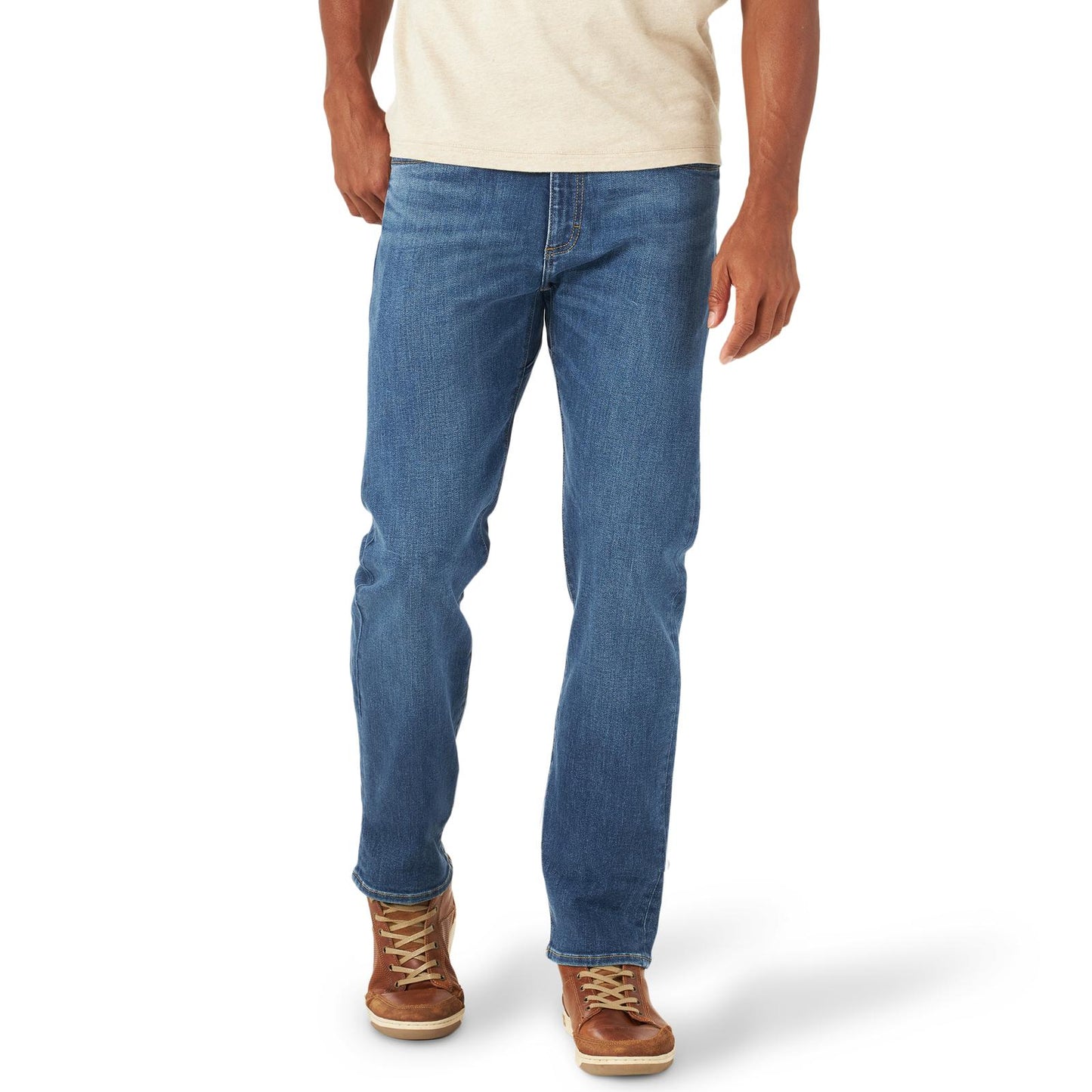 102015410 Men's Lee Russ Extreme Motion Slim Straight