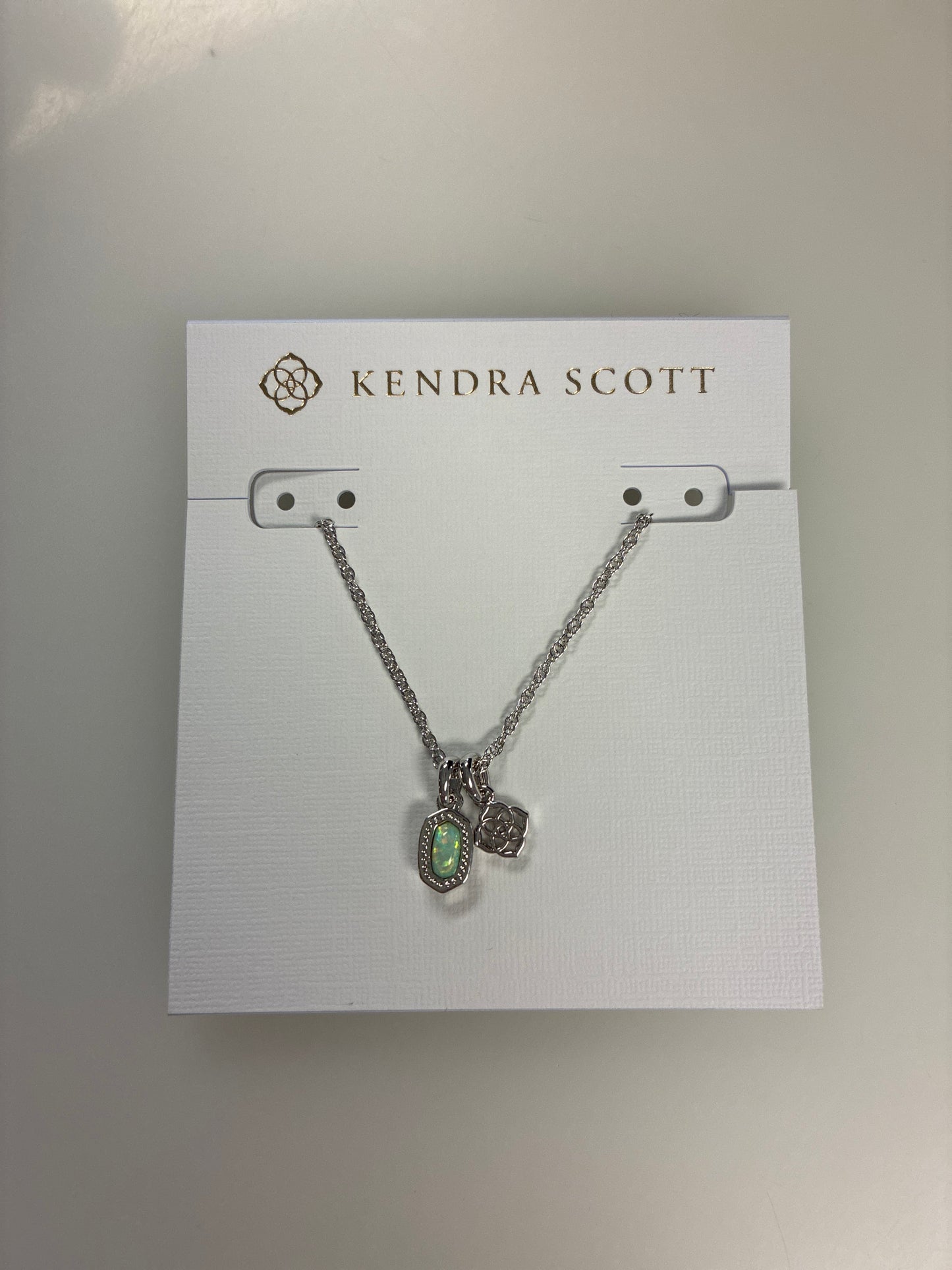 9608894431 Kendra Scott Mini Elisa Dira Necklace