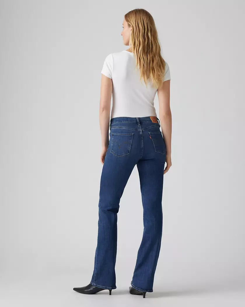 39252-0028 Levi Classic Bootcut