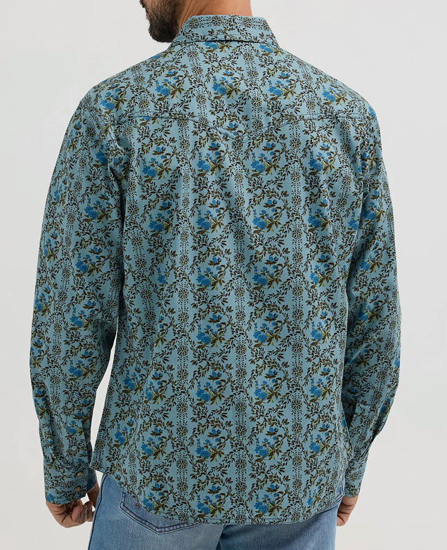112365629 - Wrangler Retro® Premium Long Sleeve Shirt