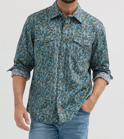 112365629 - Wrangler Retro® Premium Long Sleeve Shirt
