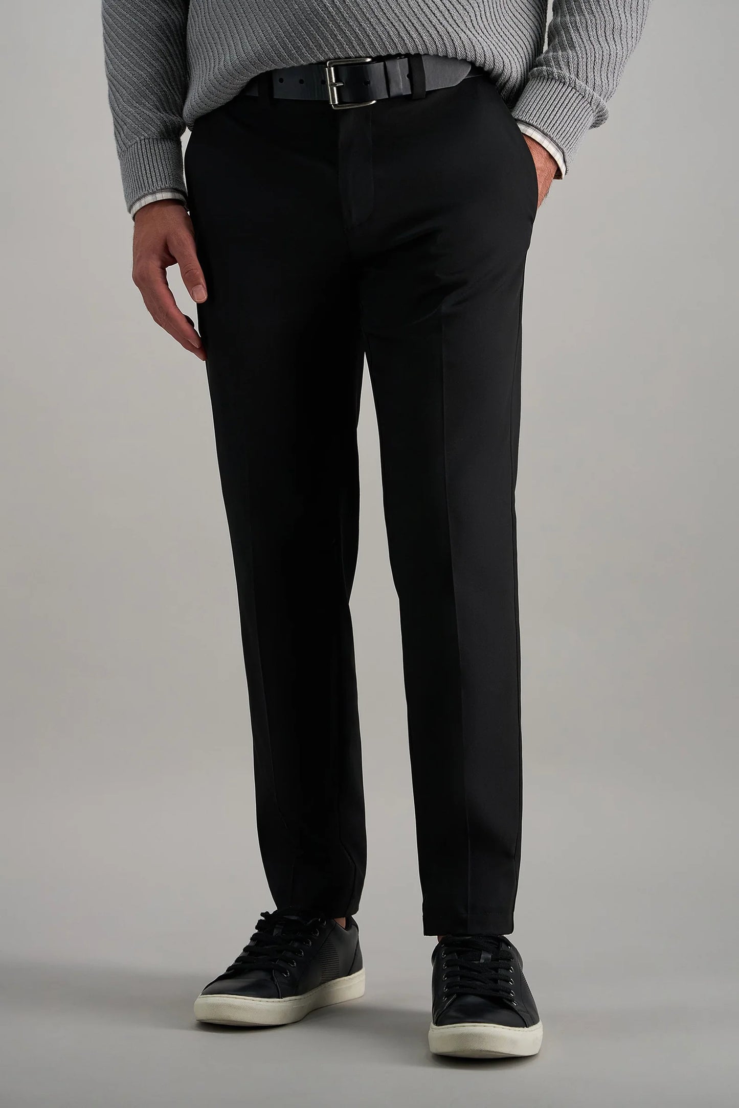 HC71080 Men's Haggar Straight Fit Cool Right Pant 001 Black