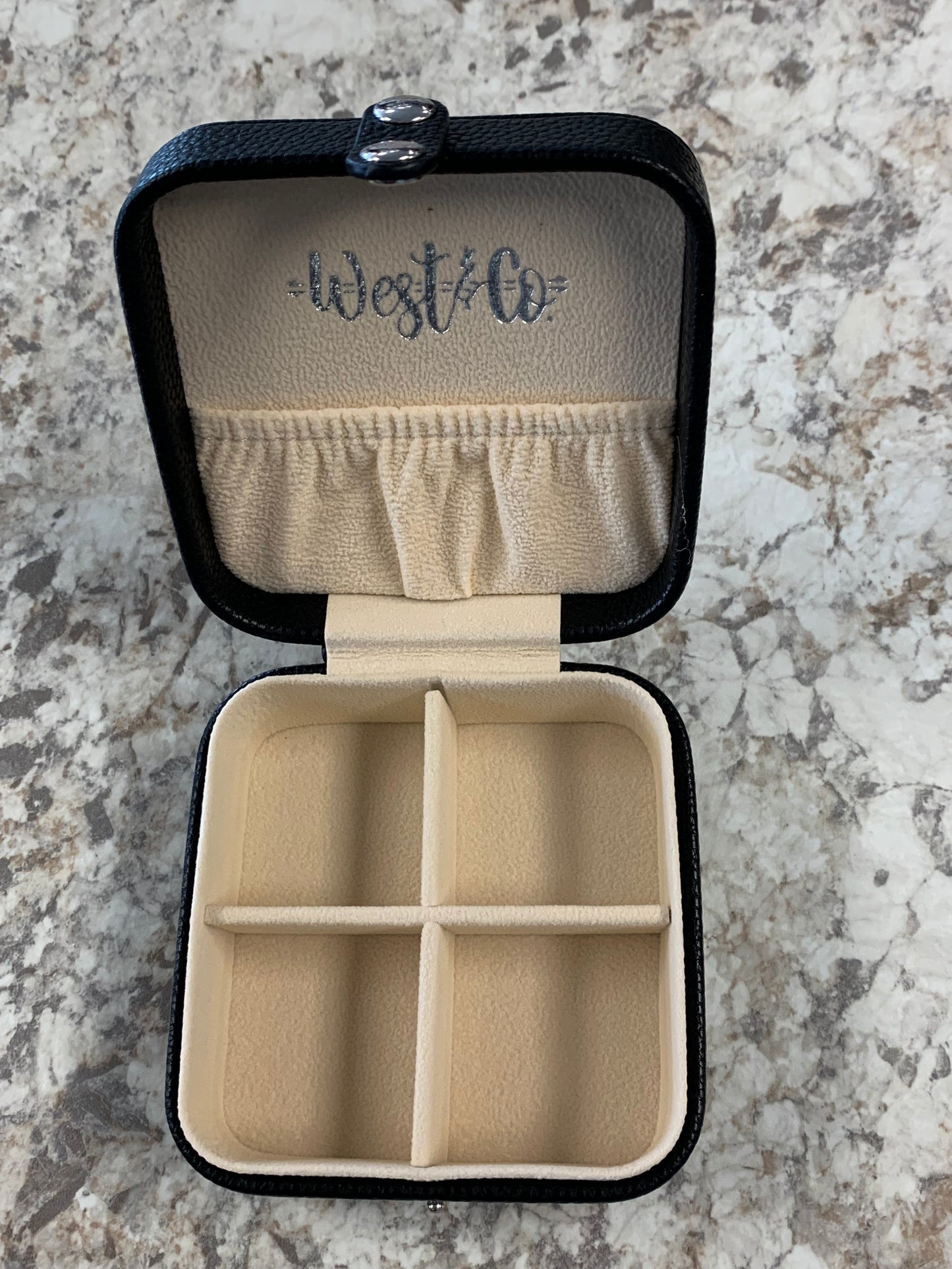 TC001BLK West&Co Travel Jewelry Case