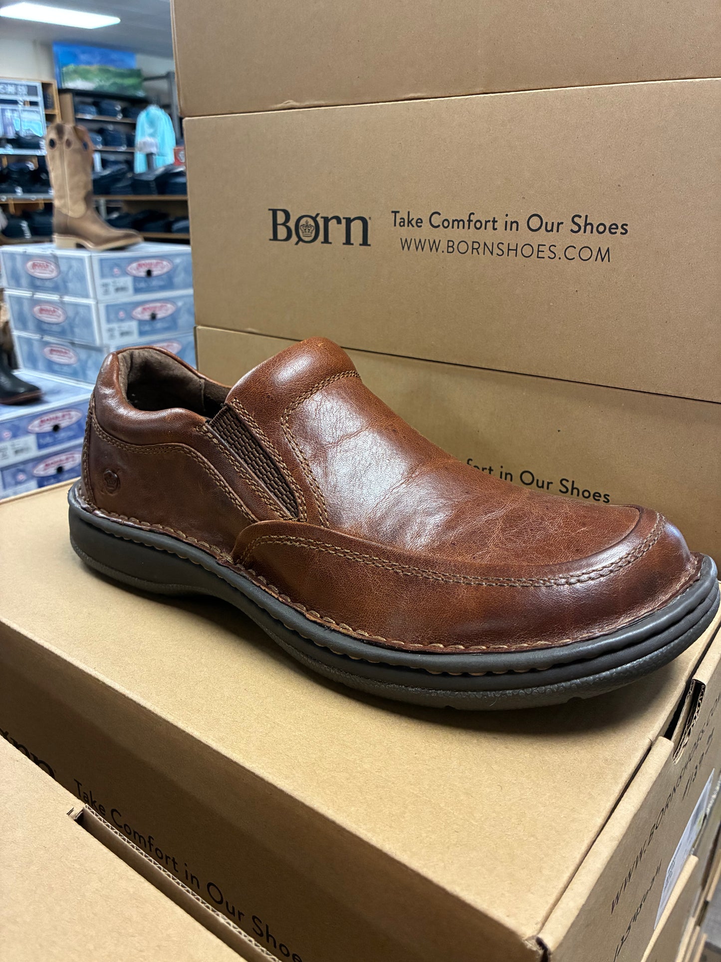 BM0003925 Men's Born Shoes Blast III Dark Tan