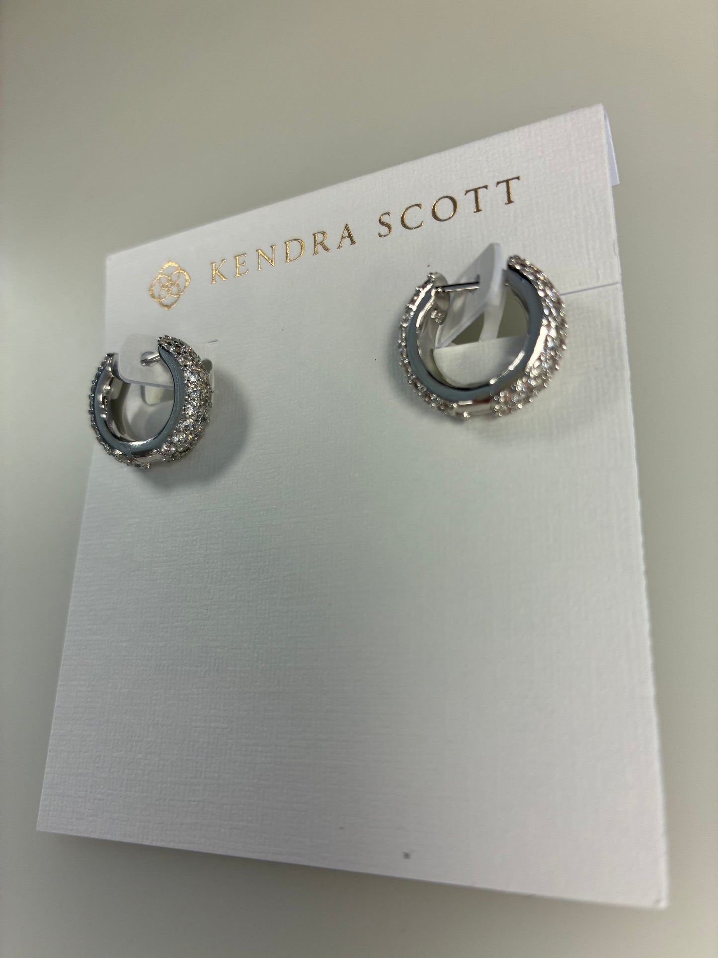 9608852257 Kendra Scott Earring's