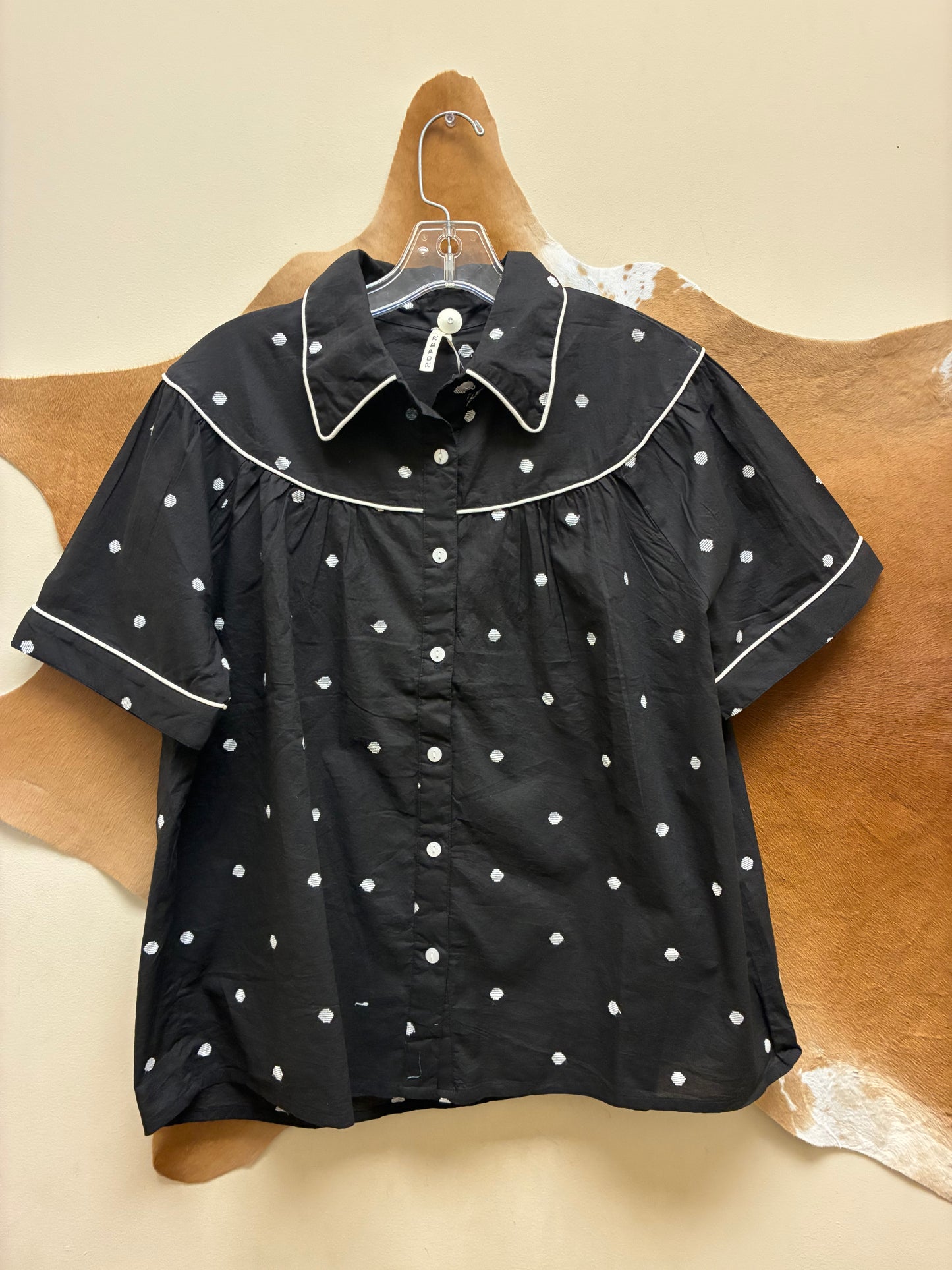 03-051-0565-4097 Roper Women's Embroidery Polka Dot Short Sleeve Shirt