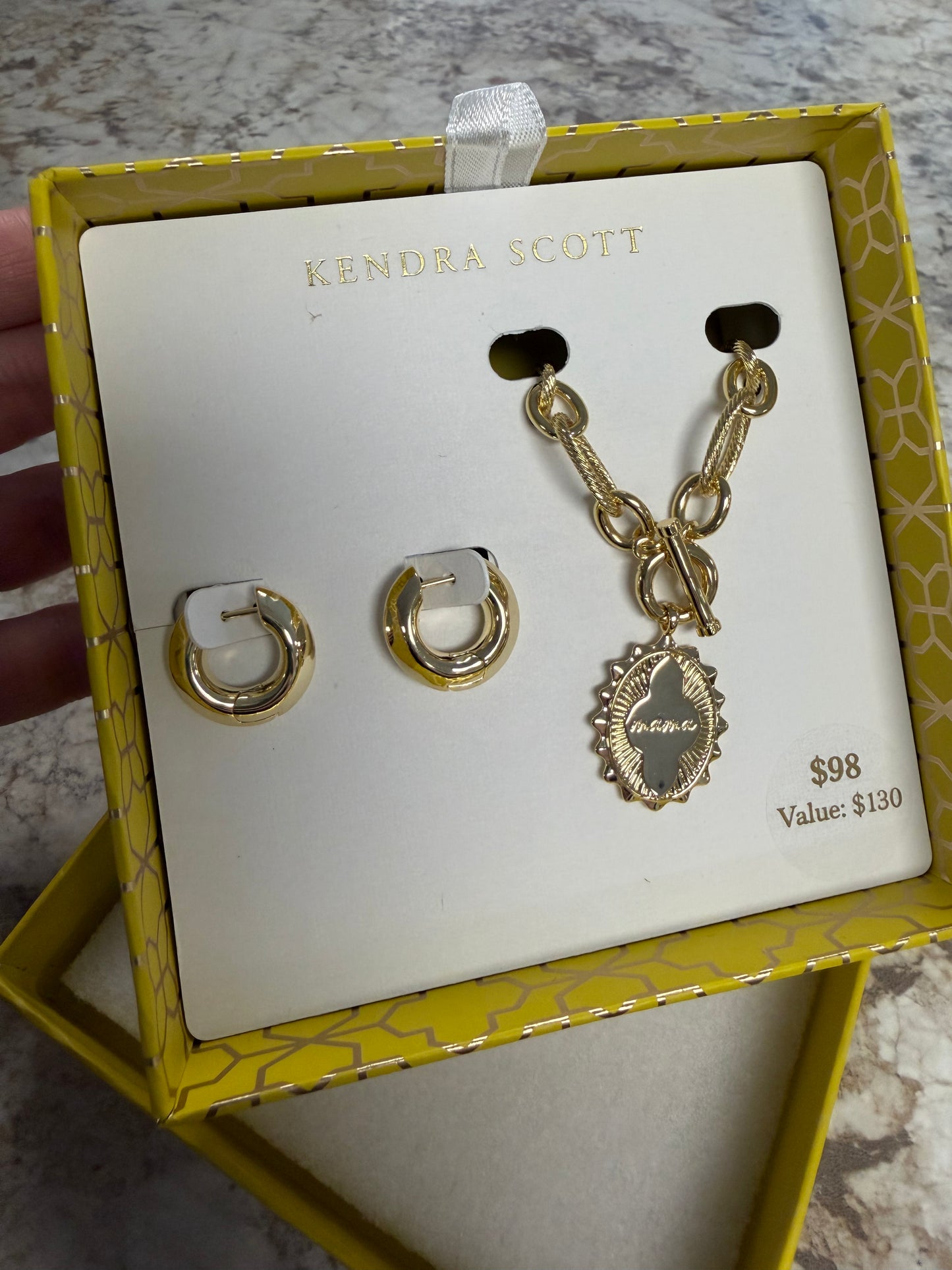9608897331 Kendra Scott Mama Necklace & Mikki Huggies Gold Gift Set