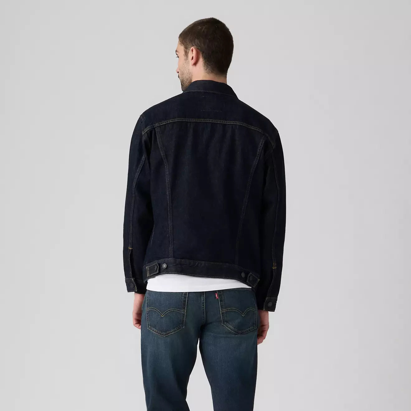 A57820123 Levi's Men's Relaxed Fit Trucker Denim Jacket Rinse It Out - Dark Wash