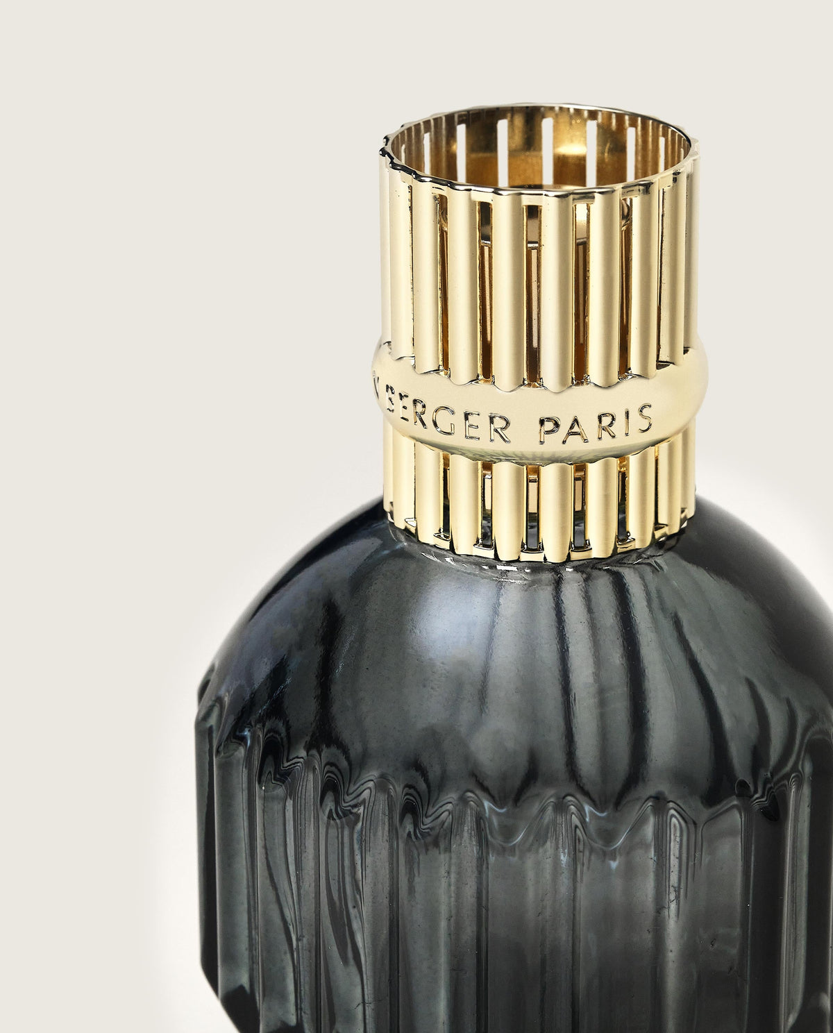 4839 Maison Berger Cannelo Fragrance Lamp - Grey