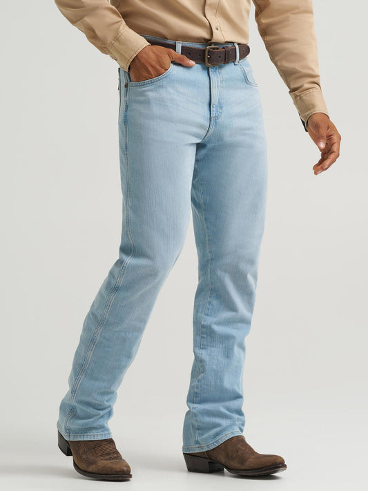 112367676 WRT20 Men's Wrangler Retro® Relaxed Fit Bootcut Jean - Grant