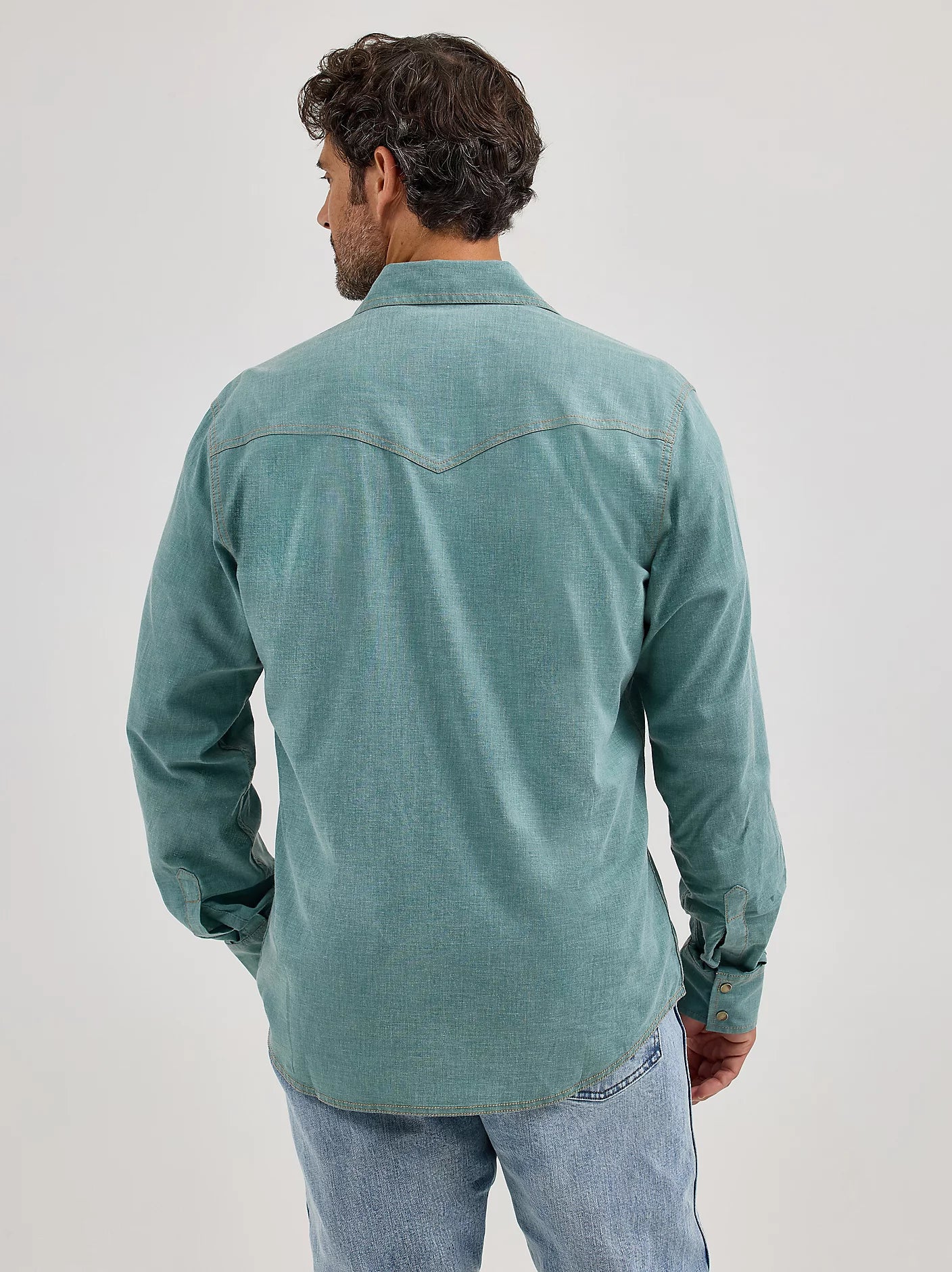 112368221 Wrangler Retro Premium Long Sleeve Shirt