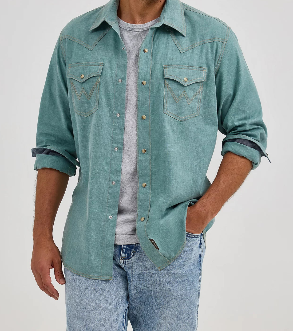 112368218 Wrangler Retro Premium Long Sleeve Shirt