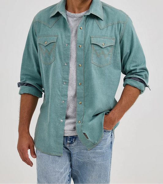 112368218 Wrangler Retro Premium Long Sleeve Shirt