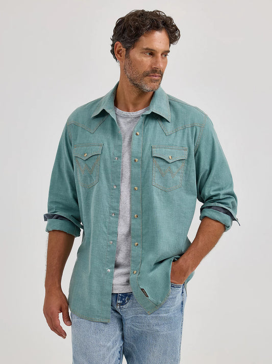 112368221 Wrangler Retro Premium Long Sleeve Shirt