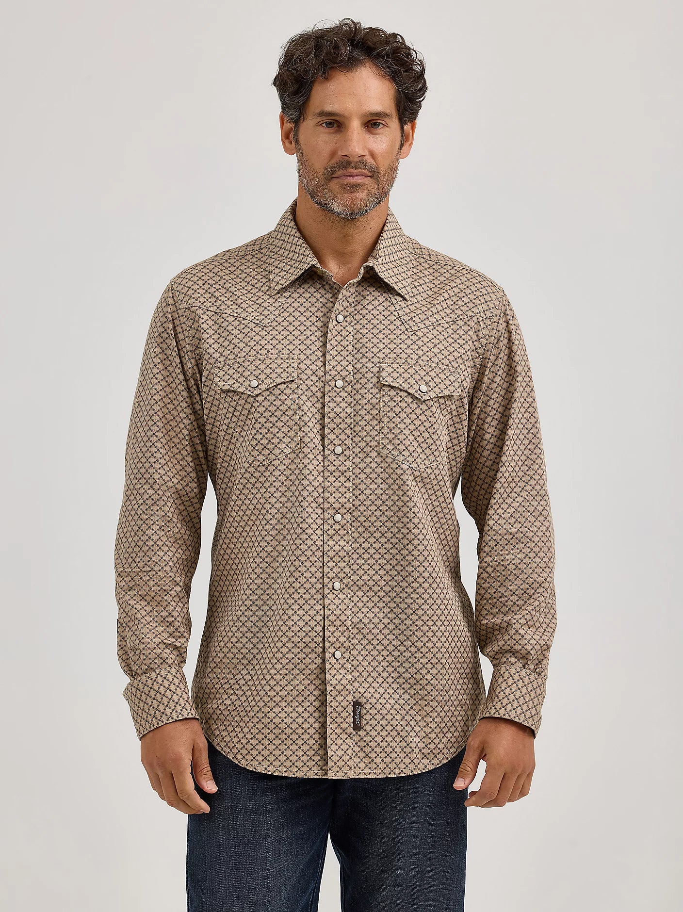 112368222 Wrangler Retro Premium Long Sleeve Shirt