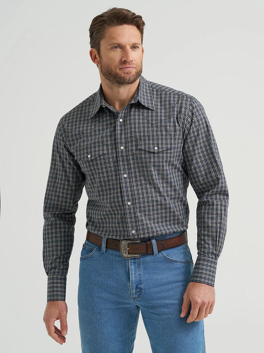 112369399 Wrangler Wrinkle Resist Long Sleeve Shirt - Classic Fit - Black Multi