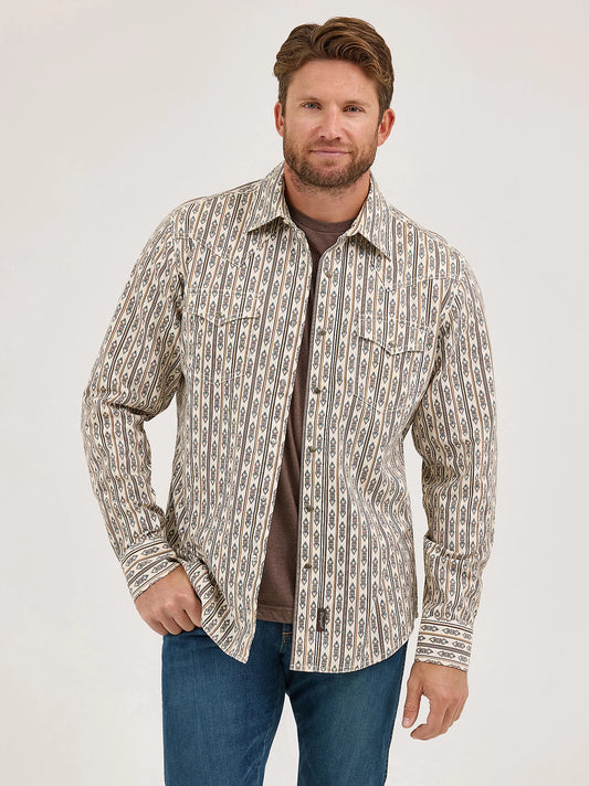 112369843 Wrangler Retro Long Sleeve Shirt - Modern Fit - Antique White
