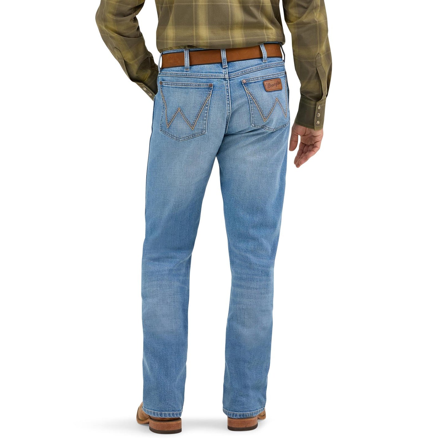 112370695 Wrangler Retro Slim Boot Jean