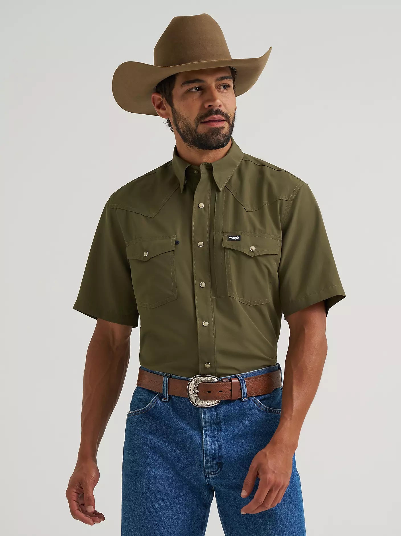 112382383 Wrangler All Terrain Gear Men's Western Performance Short Sleeve Solid Shirt - Olive Night