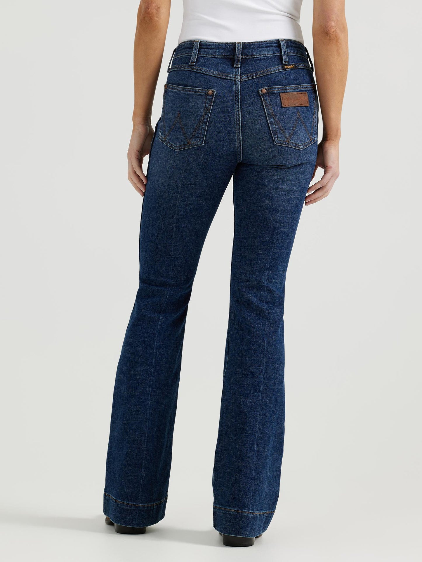 1011MPEPS Wrangler Retro Ladies Bailey High Rise Trouser