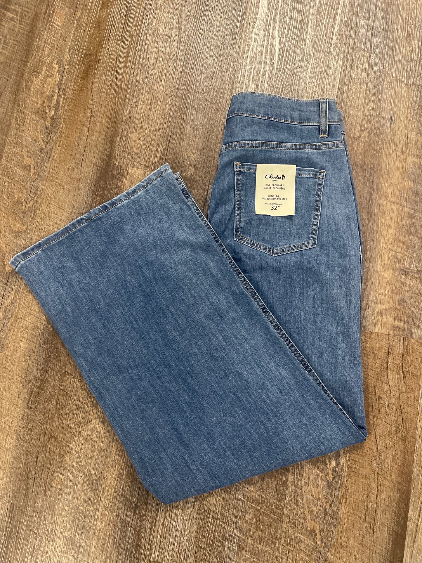 C5659 Charlie B Wide Leg Stretch Jean w/ Slash Pockets