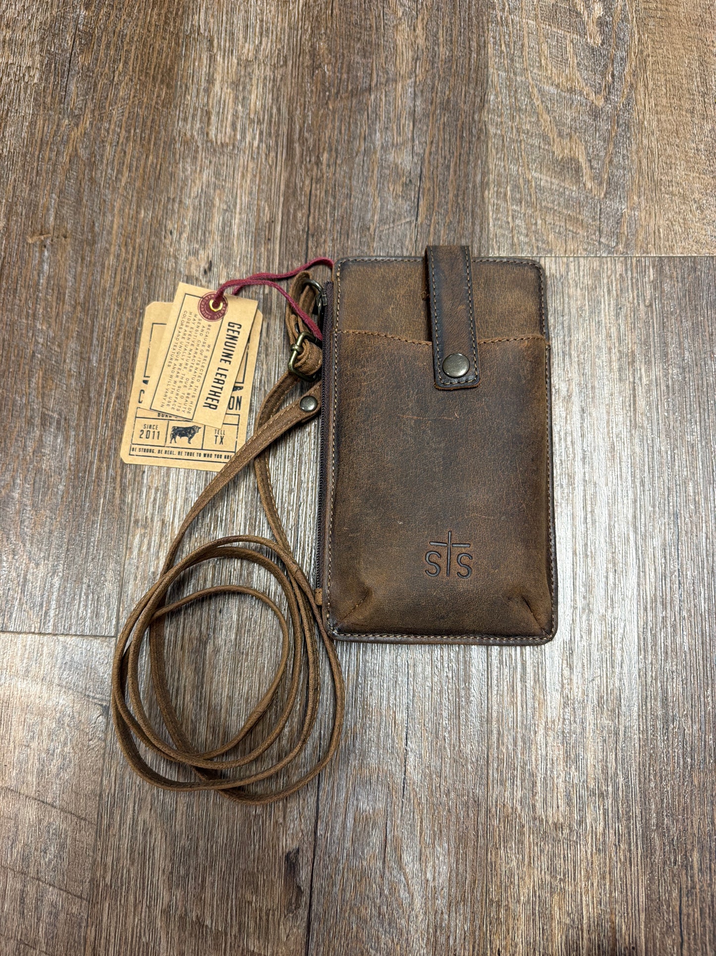 STS34935 STS Baroness Phoebe Phone Sling