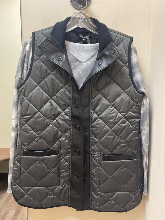 C6385 Charlie B Iridescent Reversible Vest