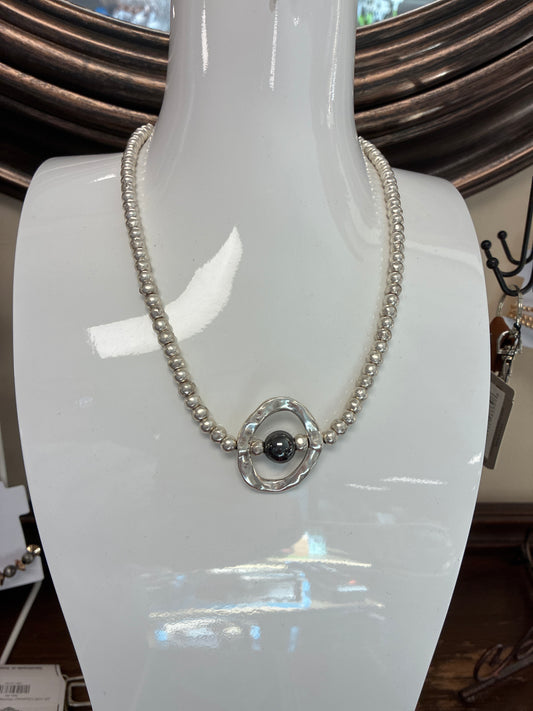 3966 Chanour Women's Necklace