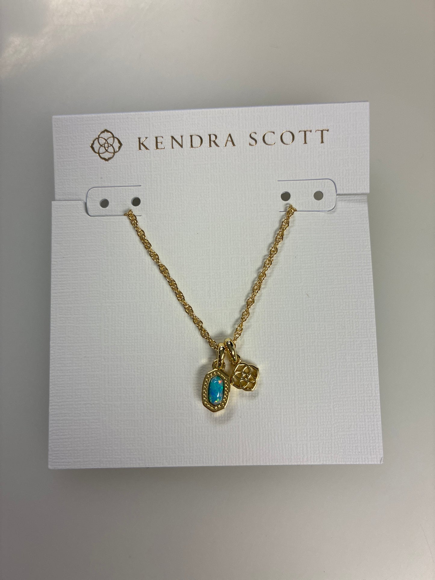 9608894484 Kendra Scott Mini Elisa Dira Necklace