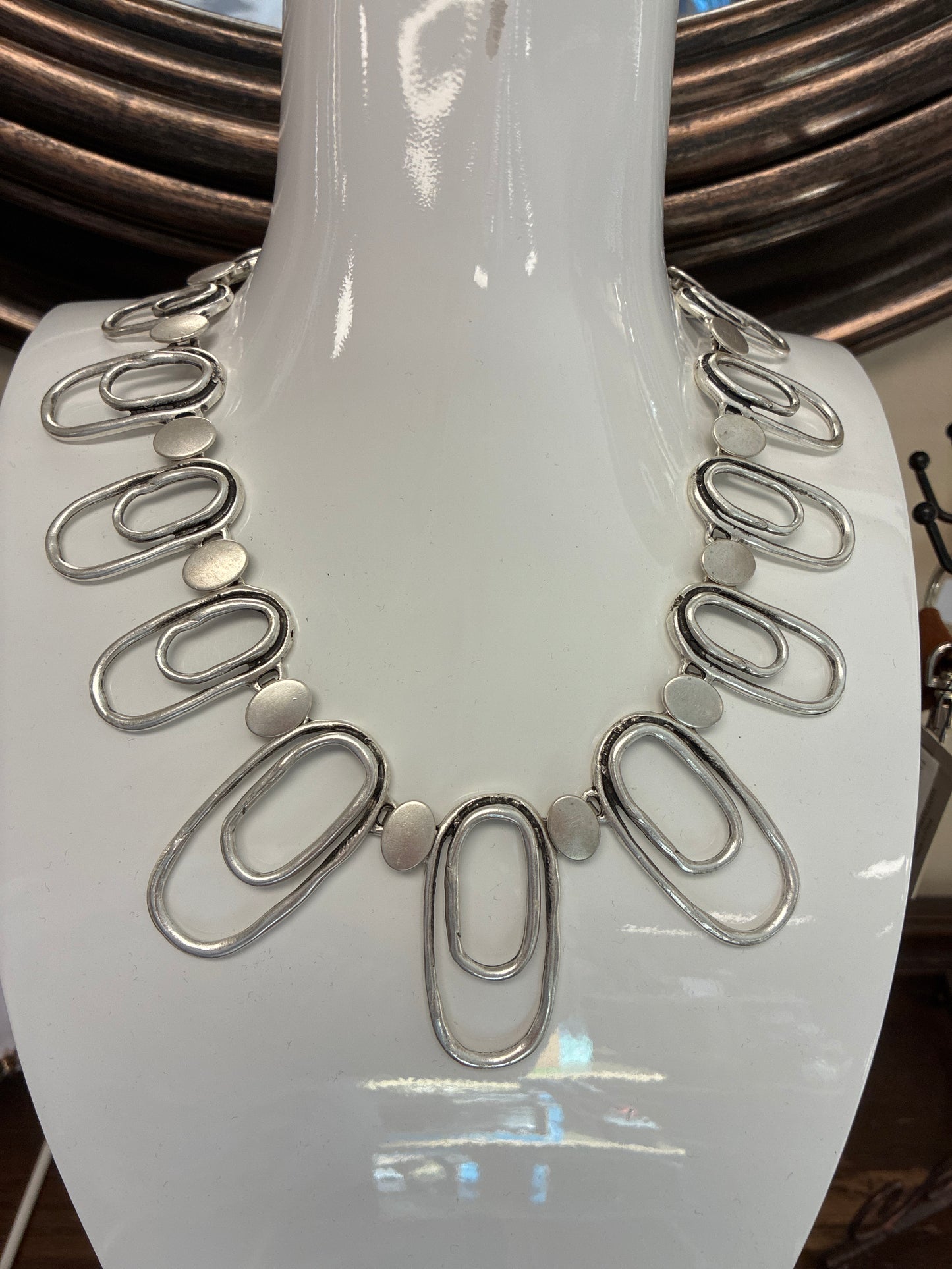 24-149 Chanour Women's Necklace