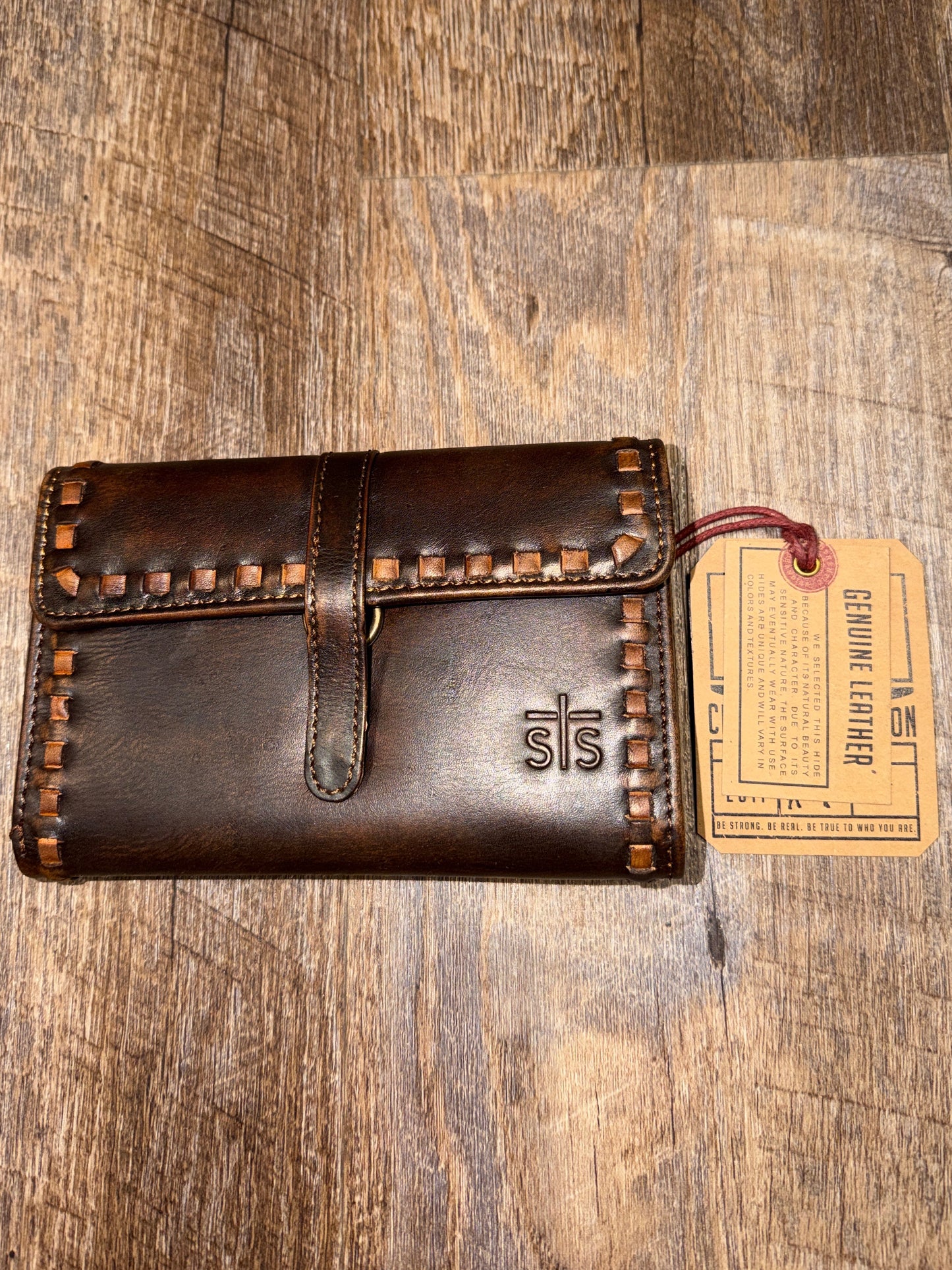 STS34018 Bandera Chocolate Tillie Leather Wallet