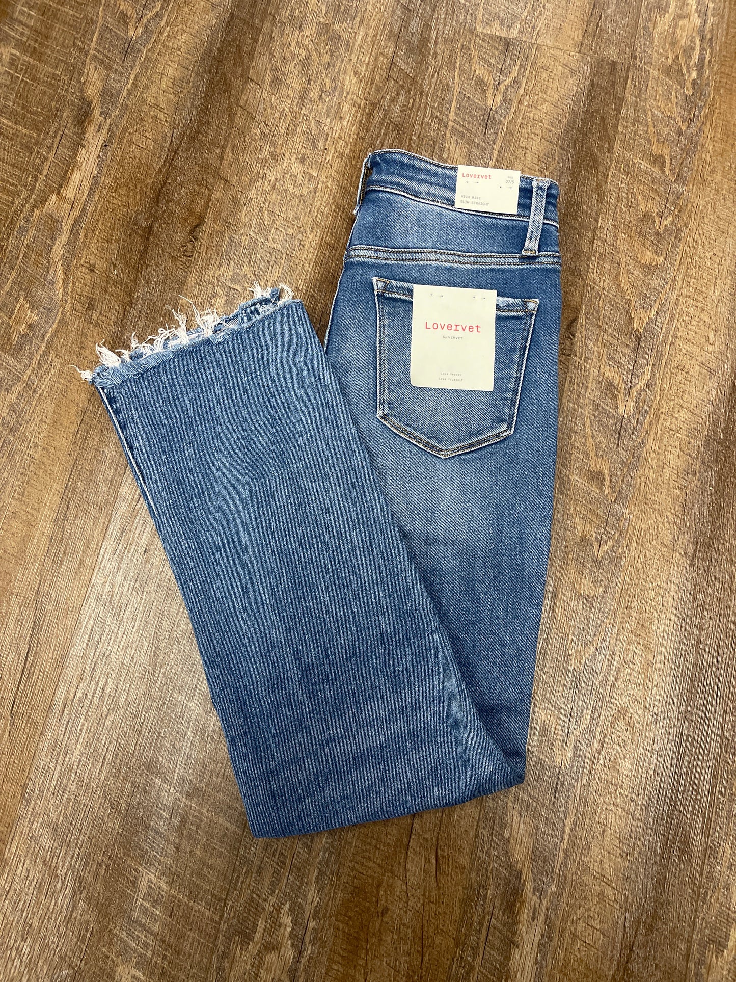 LV1630 Lovervet High Rise Slim Straight Jean