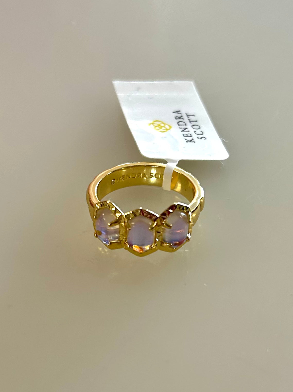 9608875240 Kendra Scott Daphne Band Ring Gold Dichoic Glass