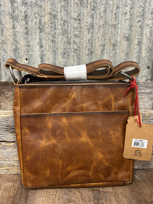 STS33898 Vaquero Concho Olivia Crossbody