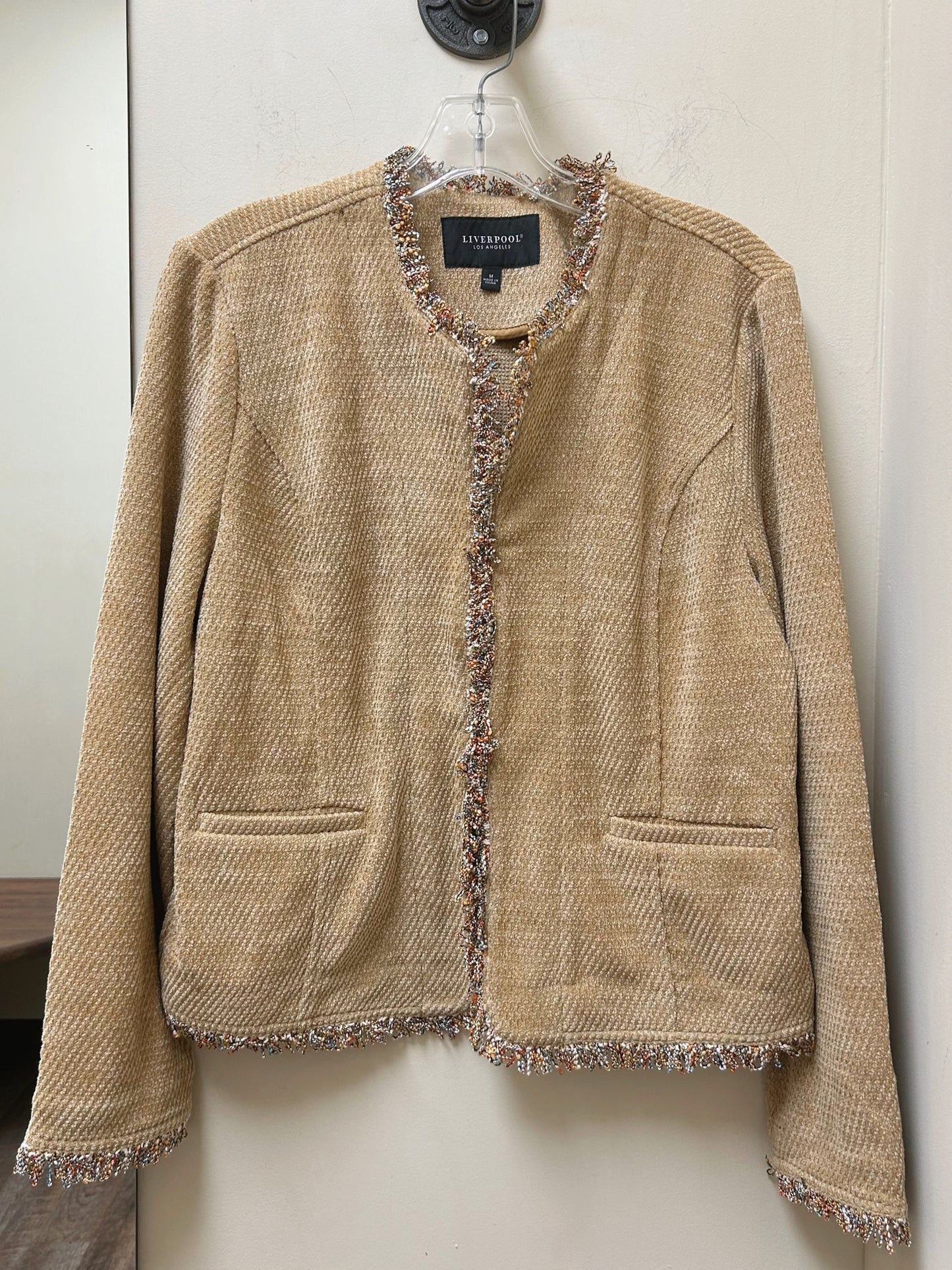 LM1B03KM01 Liverpool Collarless Jacket