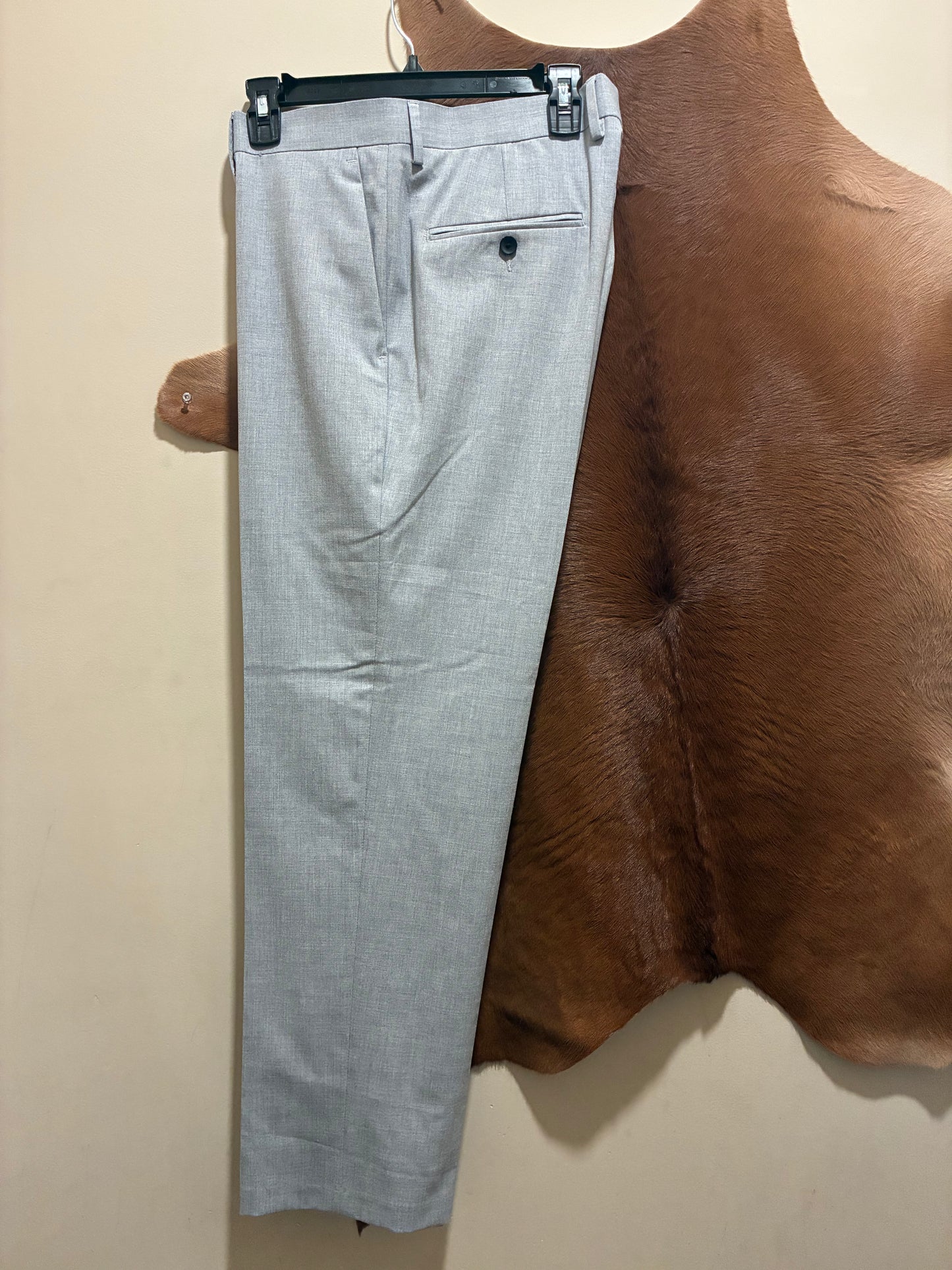 HD70660 052 Light Grey Men's Haggar Str