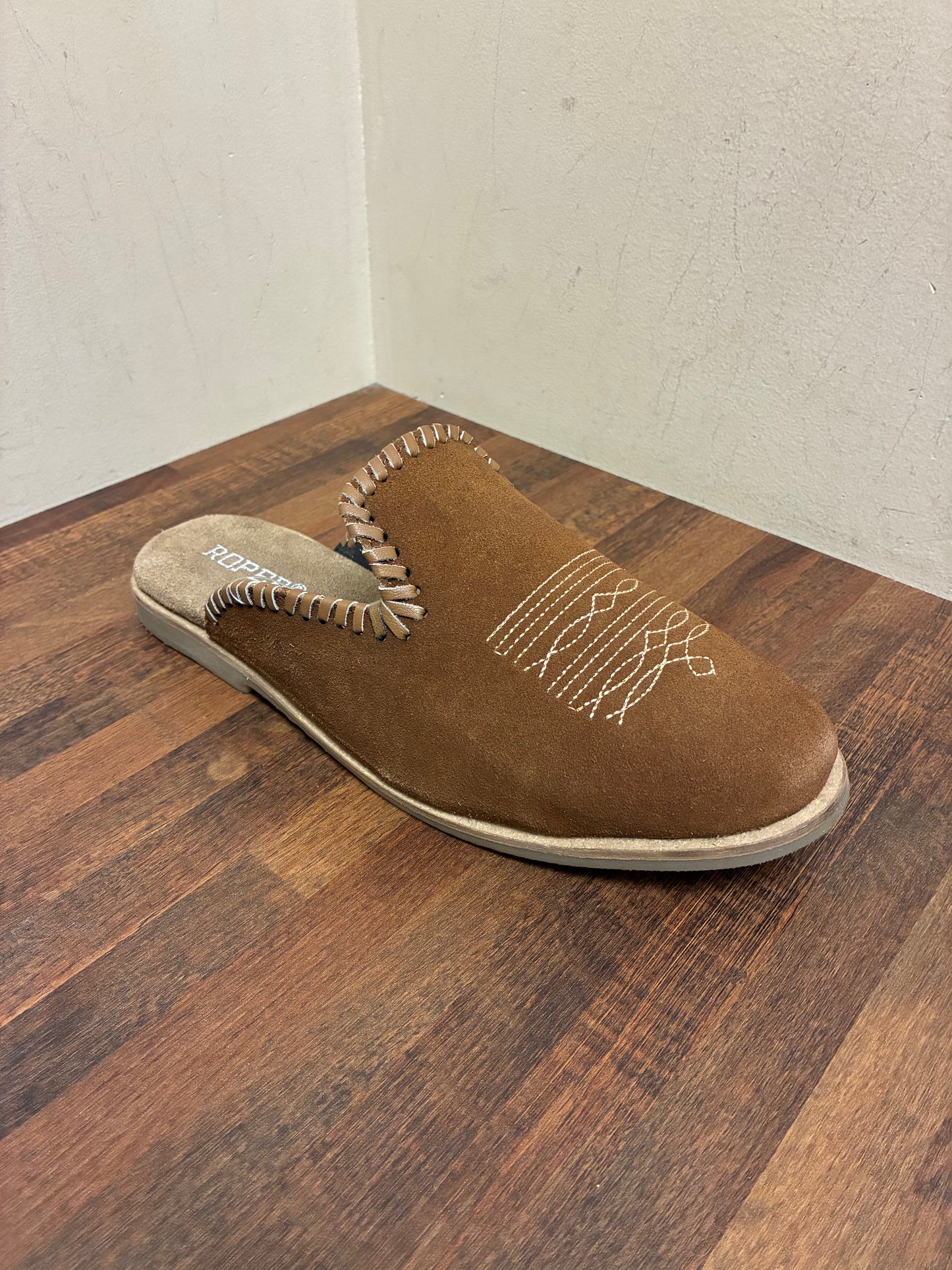09-021-0608-3765 Roper Women’s Mule - Brown Cow Suede Mule