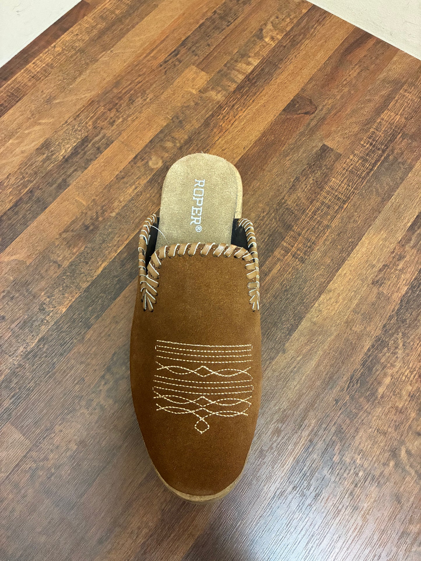 09-021-0608-3765 Roper Women’s Mule - Brown Cow Suede Mule