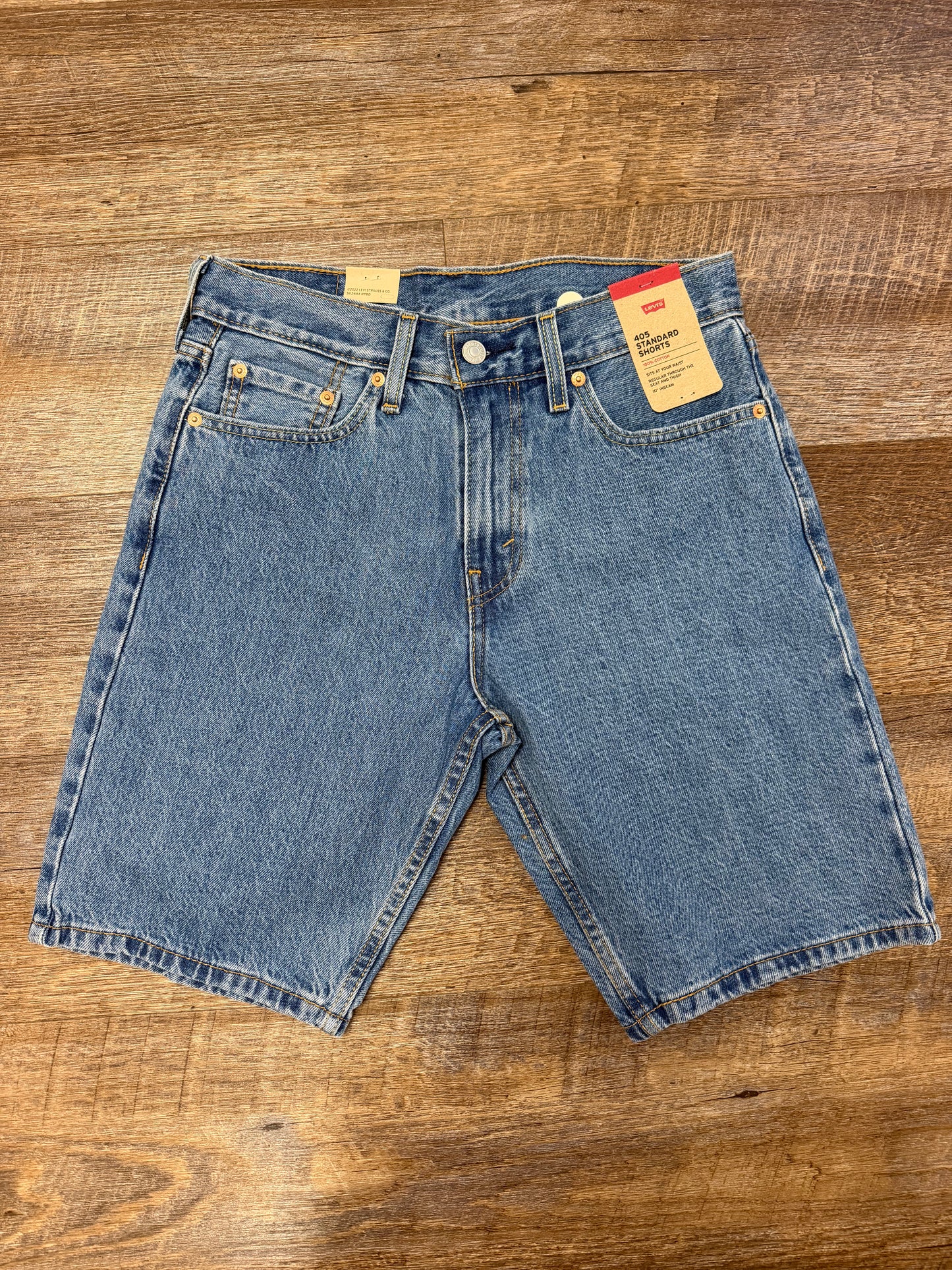398640004 Men's Levi Shorts 405 Standard Shorts Medium Score