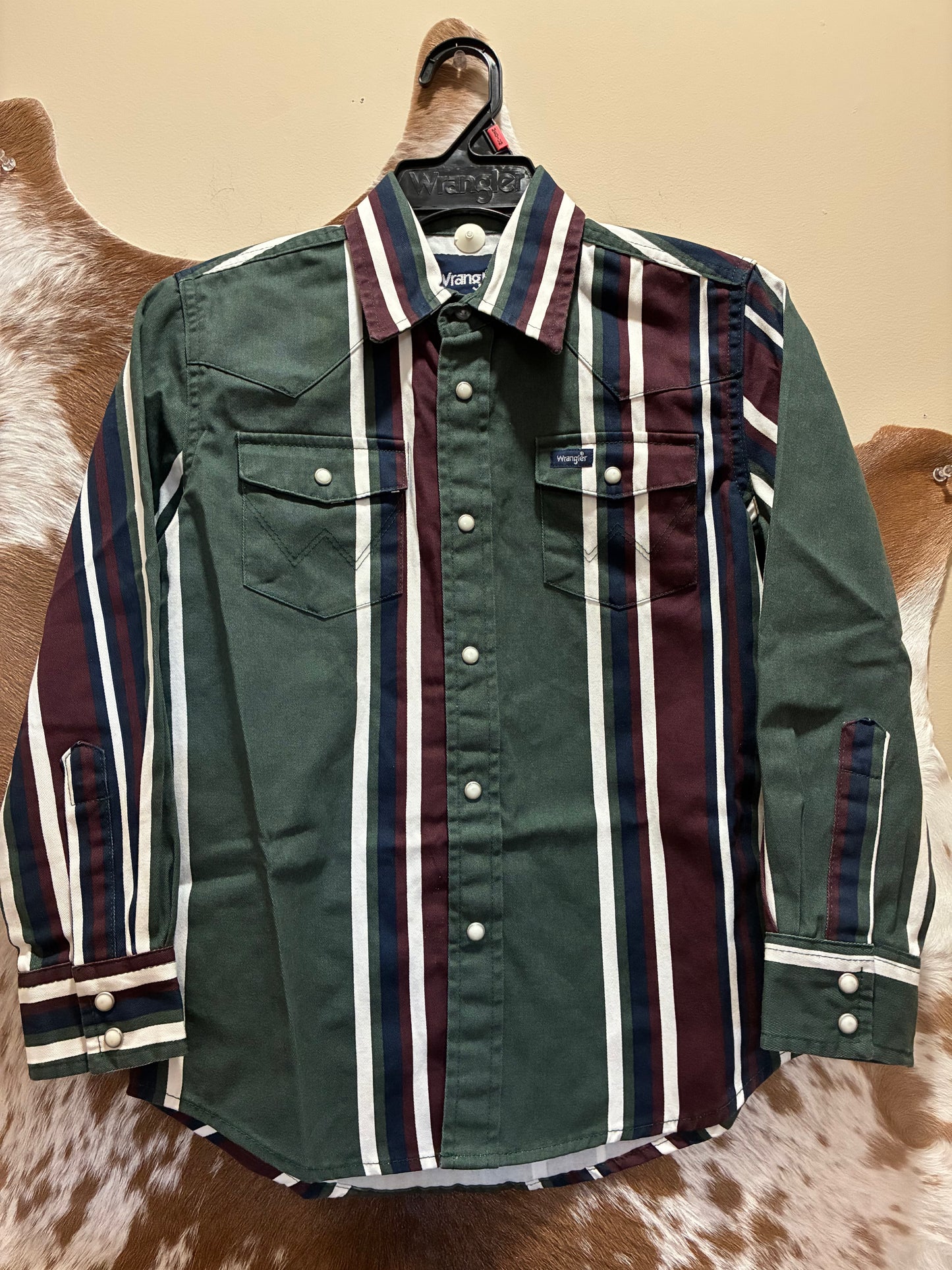 112385823 Wrangler Boys' Vintage Long-Sleeve Striped Bruhspopper Shirt