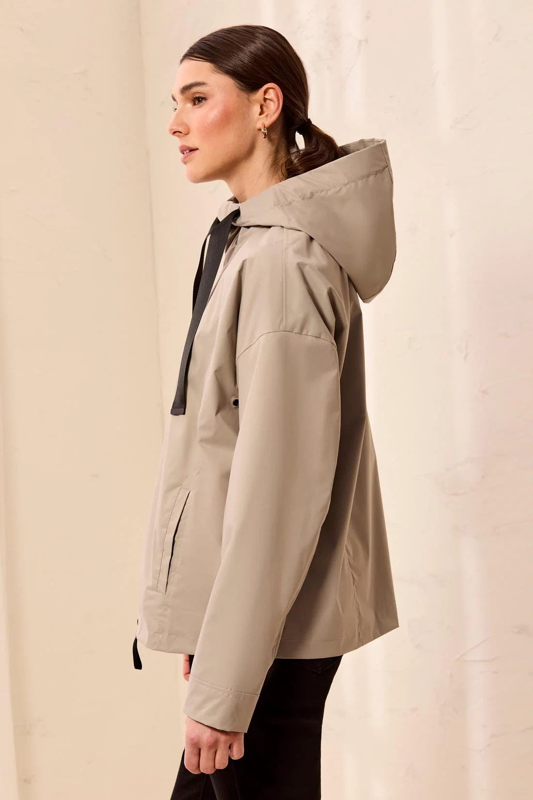 3285O-8304-2224 Tribal Hydrochromatic Hooded Zip-Up Rain Jacket - Dry Sand